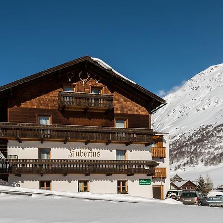 Haus Hubertus Apartment กัลเทือร์ ภายนอก รูปภาพ