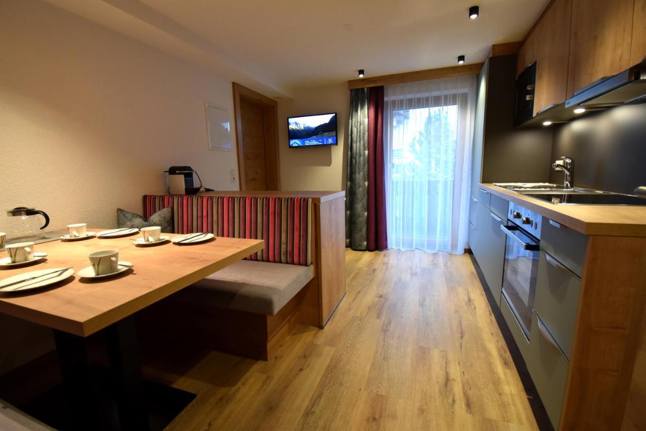 Haus Hubertus Apartment กัลเทือร์ ภายนอก รูปภาพ