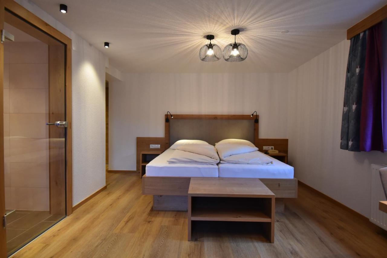 Haus Hubertus Apartment กัลเทือร์ ภายนอก รูปภาพ